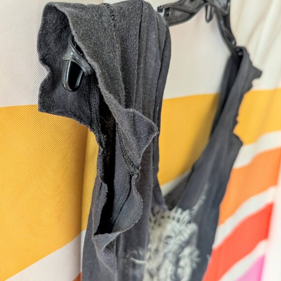 Allsaints Vintage 7 Curses Tee Gray Black Skulls Tribal Graphic Grunge Witchy 6 - Picture 4 of 12